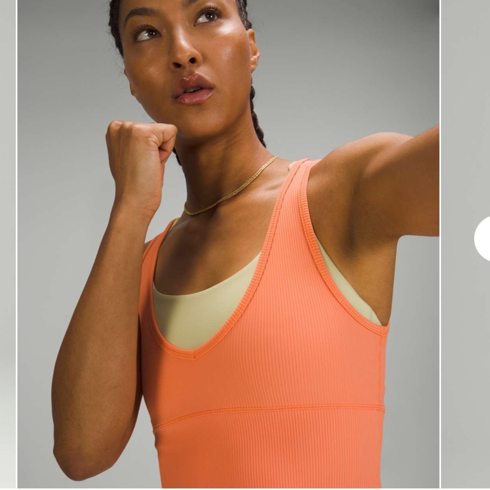 Lululemon tank